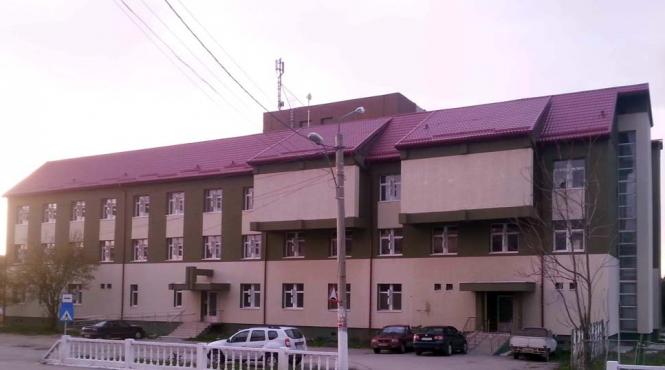 reabilitarea policlinicii spitalului din modova noua a costat 2 milioane de euro dar tot nu este functionala