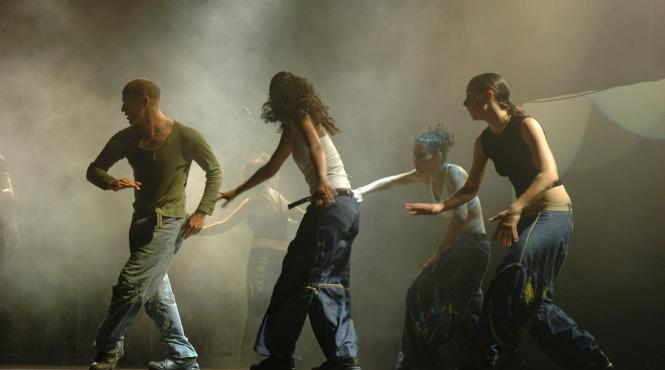 sase tari in care dansul este interzis prin lege