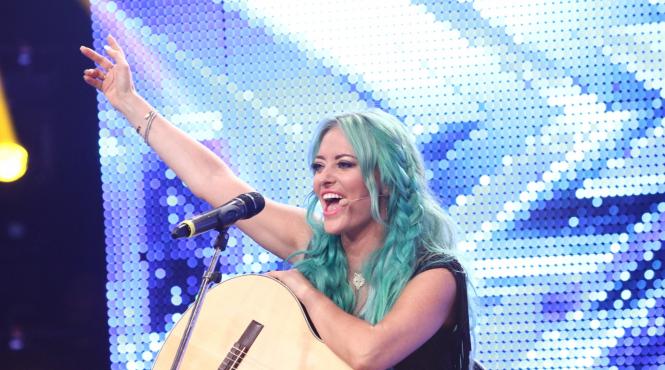 delia a invatat la x factor versurile melodiei da mama in chineza