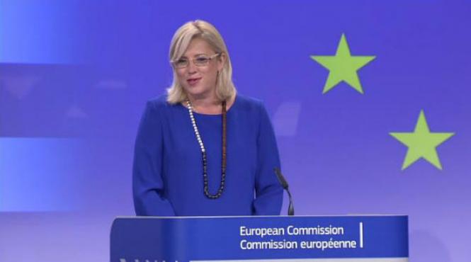 corina cretu mesaj de incurajare pentru greci in limba greaca