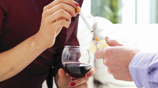 imbatranirea activa realizata prin taxe si restrictii