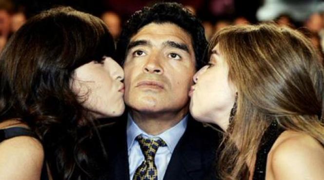 diego maradona a pierdut sase milioane de de dolari pe cine suspecteaza