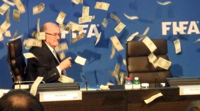 de ce surpiza a avut parte sepp blatter la o conferinta de presa
