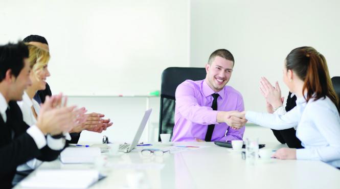 de la generatia in blugi la generatia wearable