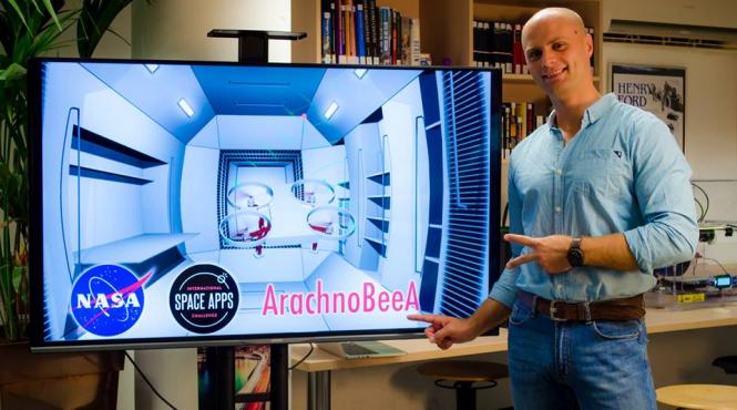 romanul adrian carlan premiat de nasa