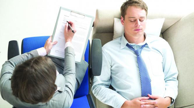 cum alegi specialistul care are grija de mintea ta psiholog sau psihiatru