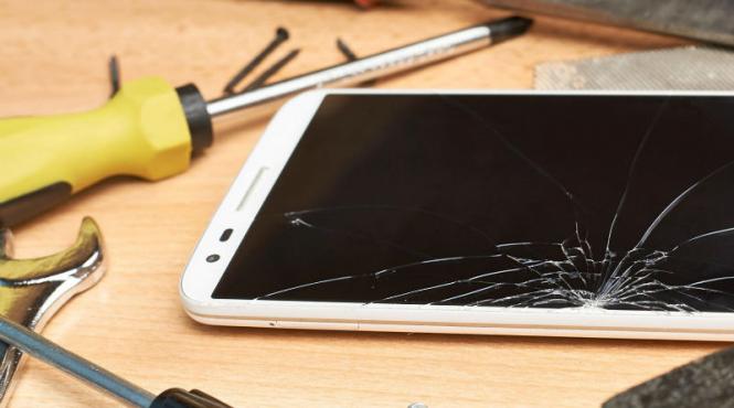 vrei sa iti cumperi telefon cum iti dai seama daca a fost reparat