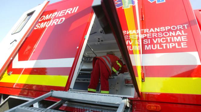 un pompier care descarcera victimele accidentului de autocar a suferit un accident vascular cerebral