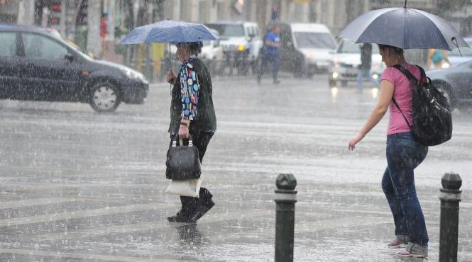 avertizare anm cod galben de ploi in judetele salaj suceava si neamt in ora urmatoare