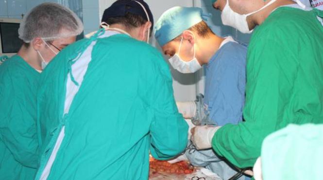 o femeie insarcinata a murit dupa ce a incercat sa isi provoace avortul