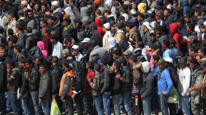 trei copii descoperiti in stare critica intr un camion cu refugiati in apropiere de granita cu germania