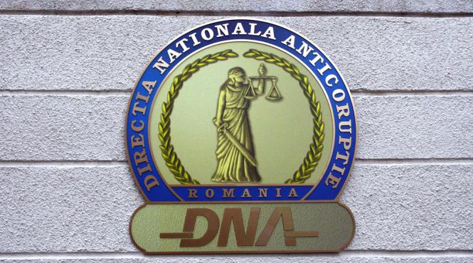 directorul directiei supraveghere utilizare radiatii ionizante prins de in timp ce lua mita