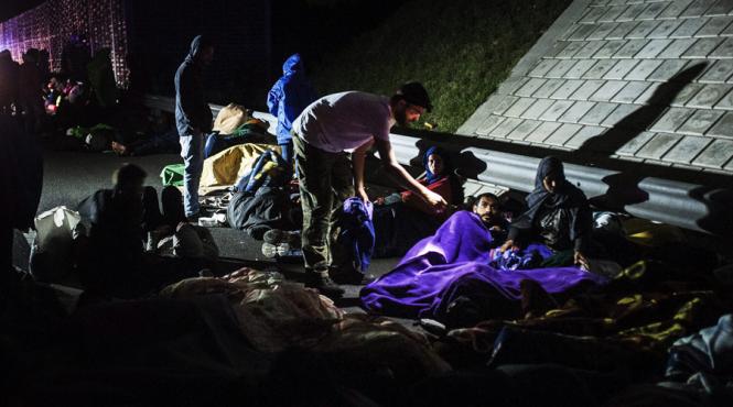 cluburile din liga campionilor vor dona un euro pe biletul vandut pentru ajutorarea refugiatilor