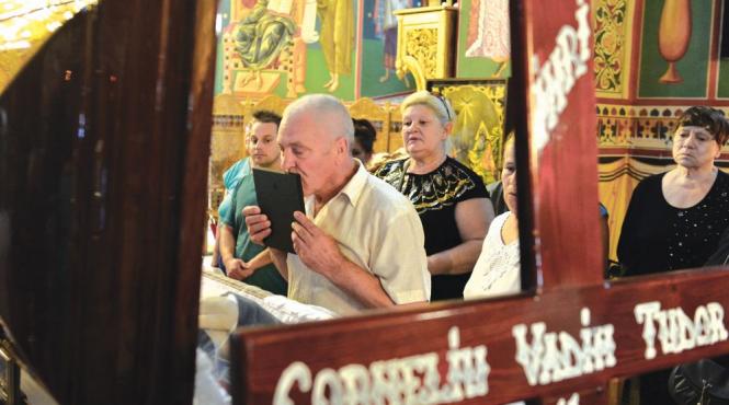 corneliu vadim tudor inmormantat maine