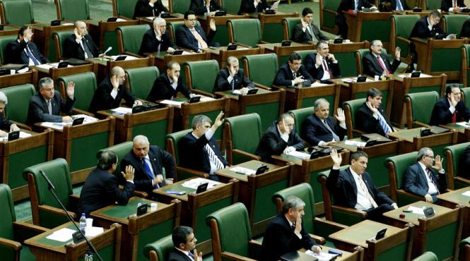 senatul a stabilit ca un contract de credit nu mai constituie titlu executoriu