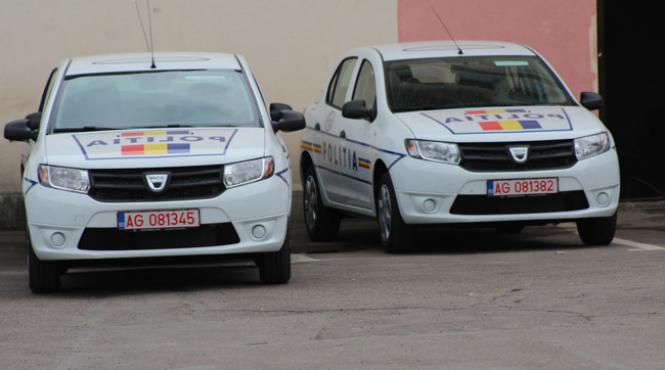 scandal in politie 4 000 de masini noi nu pot fi folosite la urgente daca monteaza girofar pierd garantia
