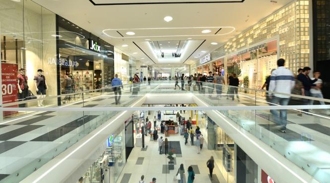 p peek cloppenburg isi deschide cel mai mare magazin din romania in mega mall