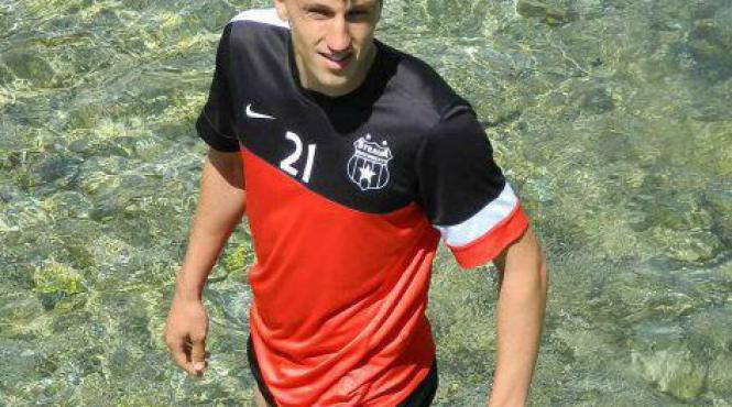 vlad chiriches desfiintat de un fost antrenor din premier league