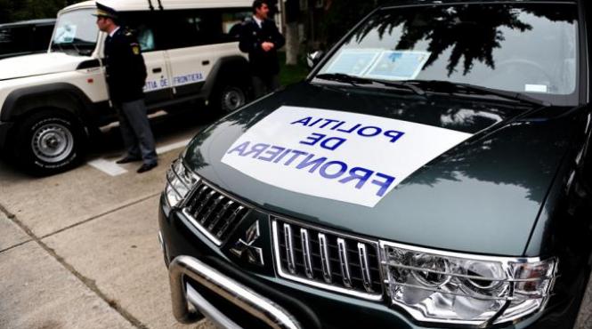 femeie din cobstanta retinuta pentru trafic de migranti