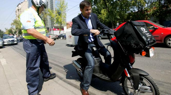 dan mihai toader fost director al postei romane condamnat definitiv la 8 ani si 6 luni de inchisoare