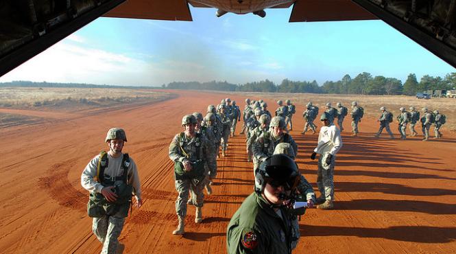 nato saluta decizia sua de extindere a prezentei lor militare in afganistan in perioada post 2016