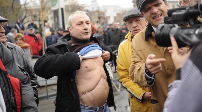 oficial parchetul militar a clasat dosarul revolutiei