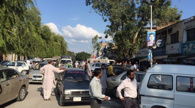 bilant provizoriu 12 morti si peste 100 de raniti in pakistan dupa cutremurul inregistrat in afganistanul vecin