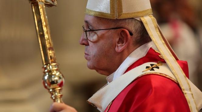 papa francisc transmite condoleante familiilor care si au pierdut pe cineva drag in incendiul de la clubul colectiv