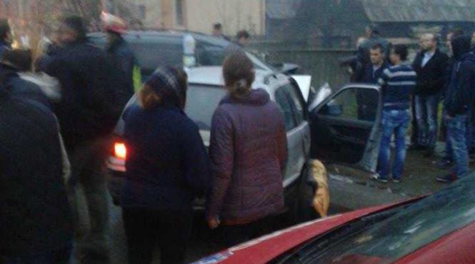 accident grav in maramures in care a fost implicat si un politist 1 mort si 4 raniti