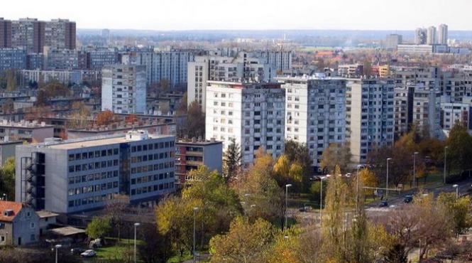 cum mai locuim in romania