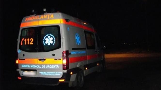 accident rutier grav pe e85 un tir s a rasturnat peste un microbuz 3 morti si 11 raniti