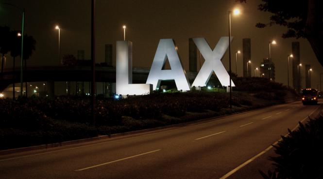 aeroportul din los angeles lax ar putea dispune de un salon privat pentru celebritati