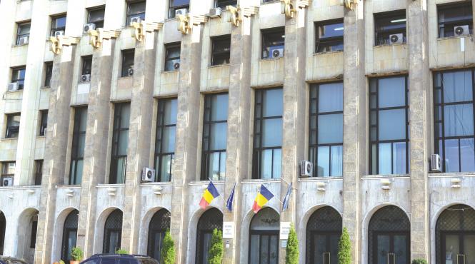 incompetentii raman in functii cheie la cnadnr