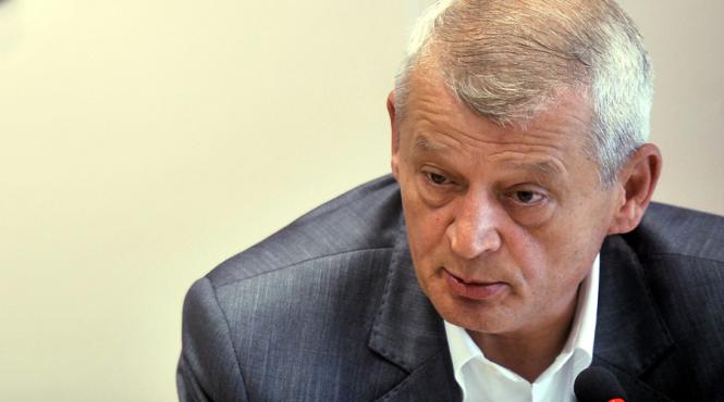 sorin oprescu trimis in judecata pentru luare de mita abuz in serviciu si constituirea unui grup infractional