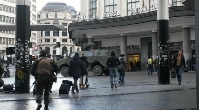 autoritatile belgiene cauta circa zece teroristi puternic inarmati