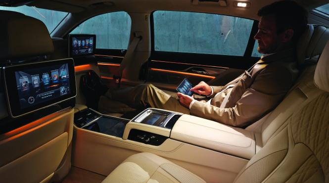 cum arata confortul intr o limuzina de 100 000 de euro
