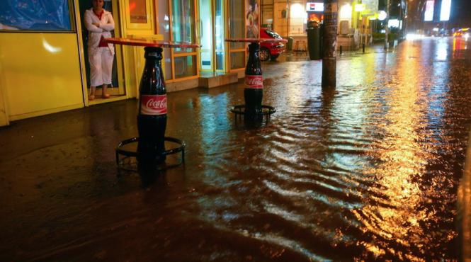 avertizare meteo cod portocaliu de inundatii in opt judete incepand de sambata dimineata