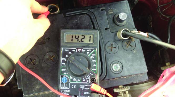 pont cum alegem acumulatorul