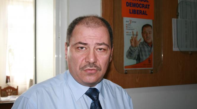 prefectul iasiului si a inaintat astazi demisia multumesc celor care m au criticat sau m au vanat pentru ca mi au tinut atentia treaza