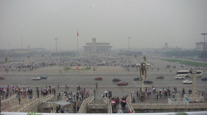 la beijing a fost declarat in premiera cod rosu de poluare atmosferica