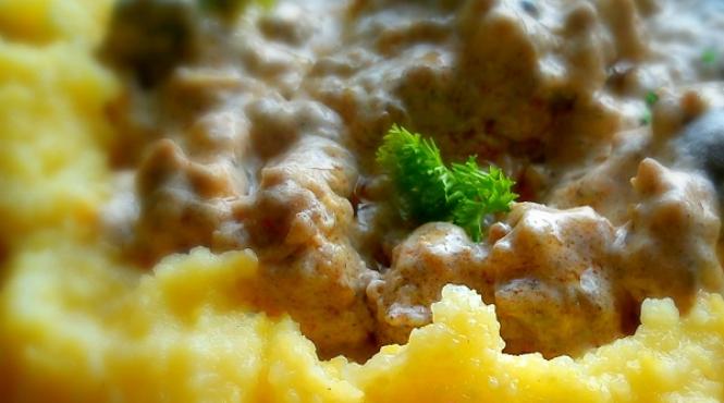 reteta zilei bulz de maruntaie ca pe rarau retete romanesti pe gustul tau