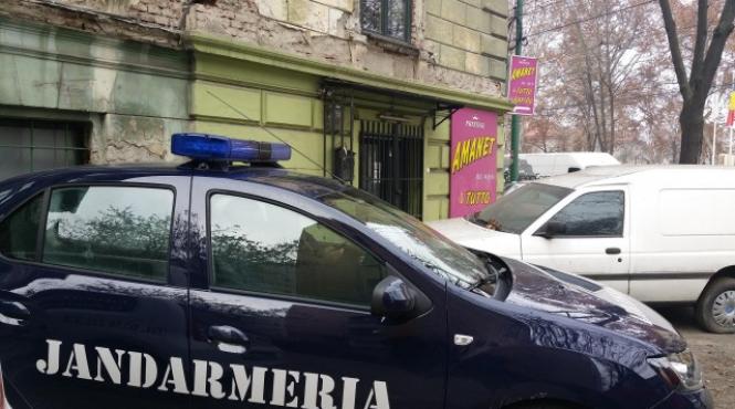 magazin de droguri mascat intr un amanet perchezitionat de diicot