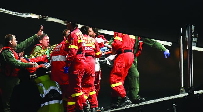 inca doi raniti din colectiv vor fi tratati peste granita