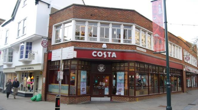 accident tragic in marea britanie 6 victime dupa ce un sofer a intrat cu masina intr o cafenea