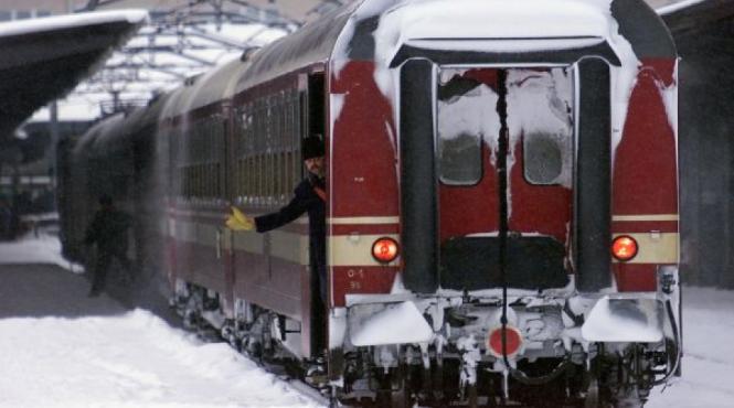 noul mers al trenurilor ce reduceri oferte si promotii te asteapta