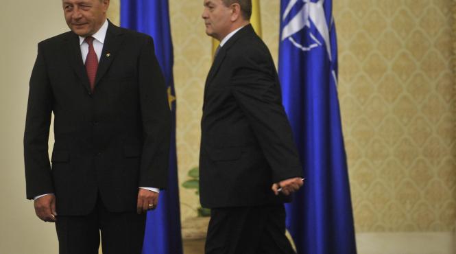 psd istul lui basescu in afaceri cu reprezentantii complexului de agrement stejarii