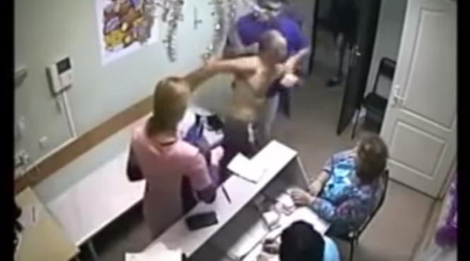 caz socant intr un spital din rusia un barbat moare dupa ce este lovit de medic