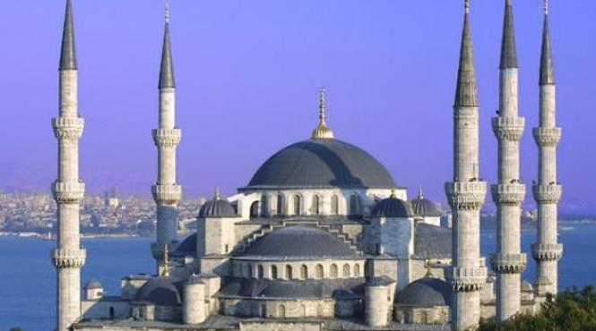 explozie langa moscheea albastra din istanbul