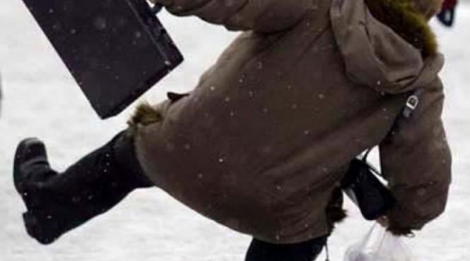 mi am rupt piciorul cine ma repara