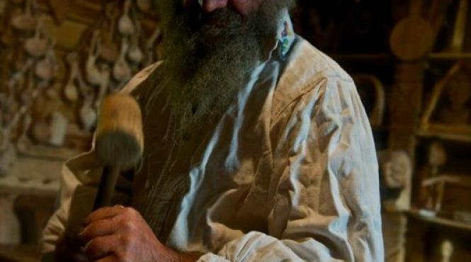 cum a sculptat alexandru cuza troite pentru romanii din jurul romaniei